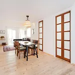 Stylish Apartments W Balcony In The Very Center And Shelter By Sea N\' Rent